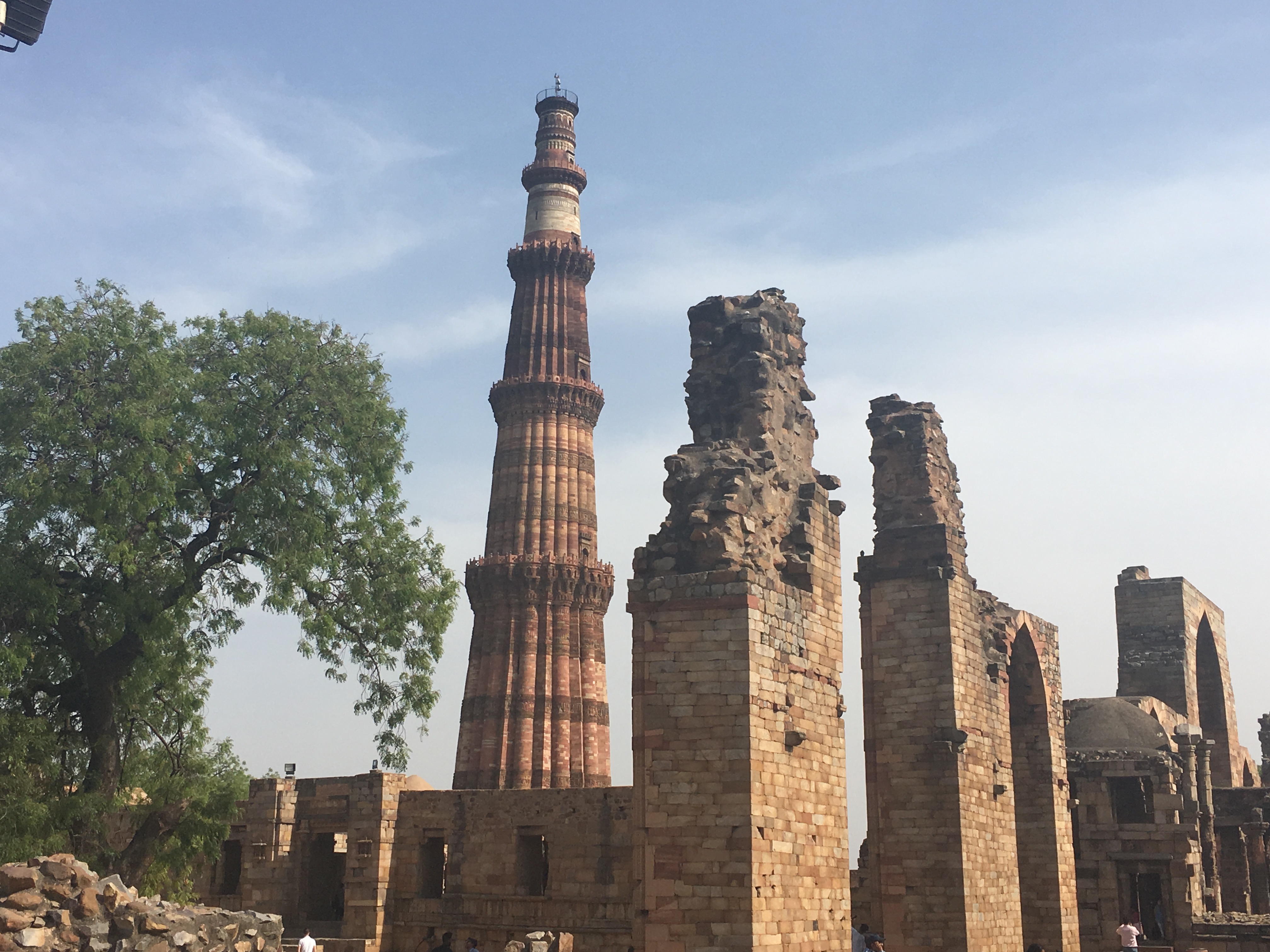 C64289E1-09D1-4A7C-8B57-23B7FF4517DE