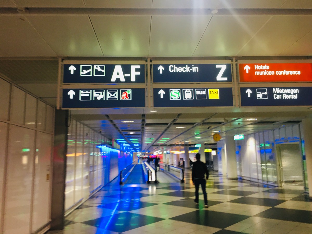 27) Flughafen-Transfer