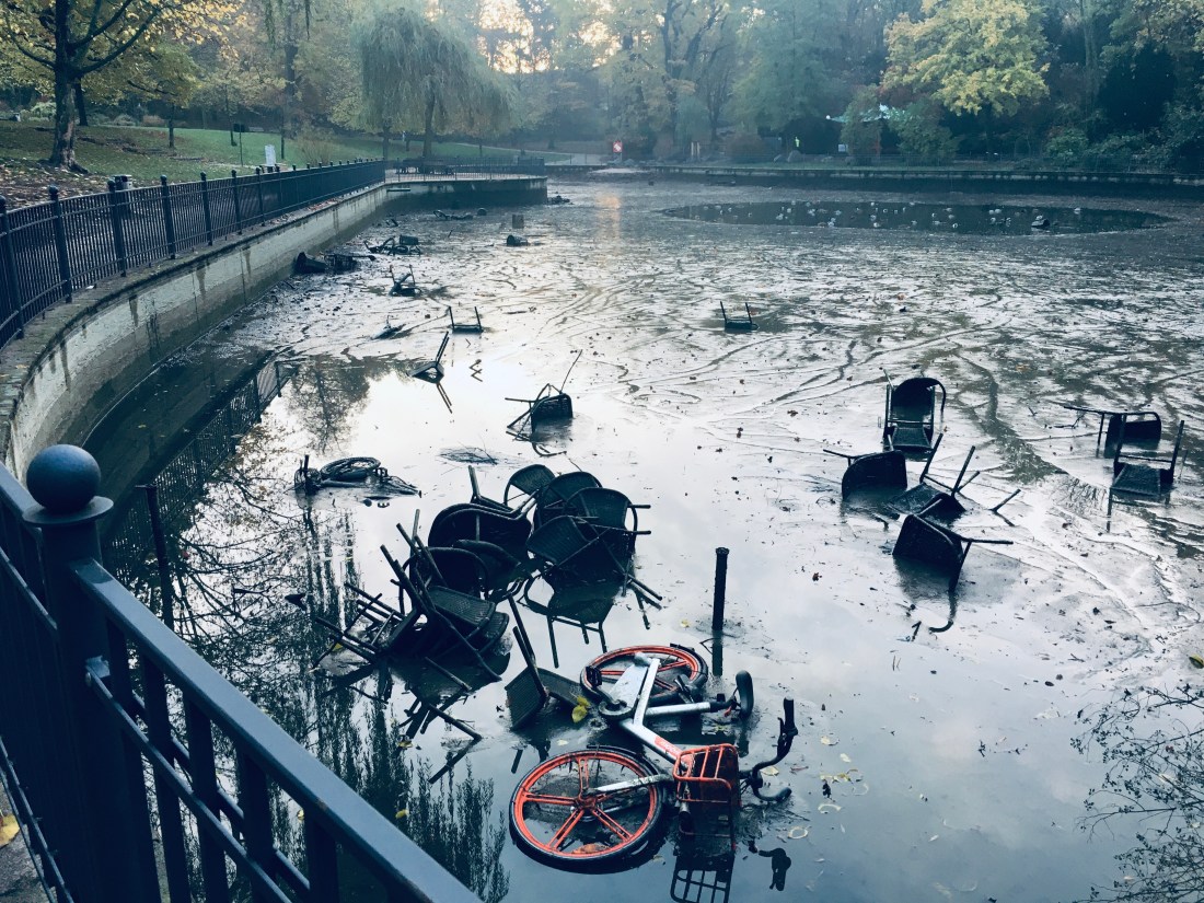 9F451E64-EECE-47D1-B494-6289096C19E4