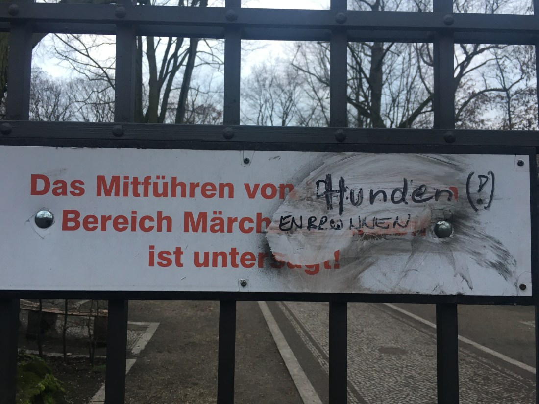 0C1DCB5F-2980-4BE7-AE66-532AFE7EFC6B