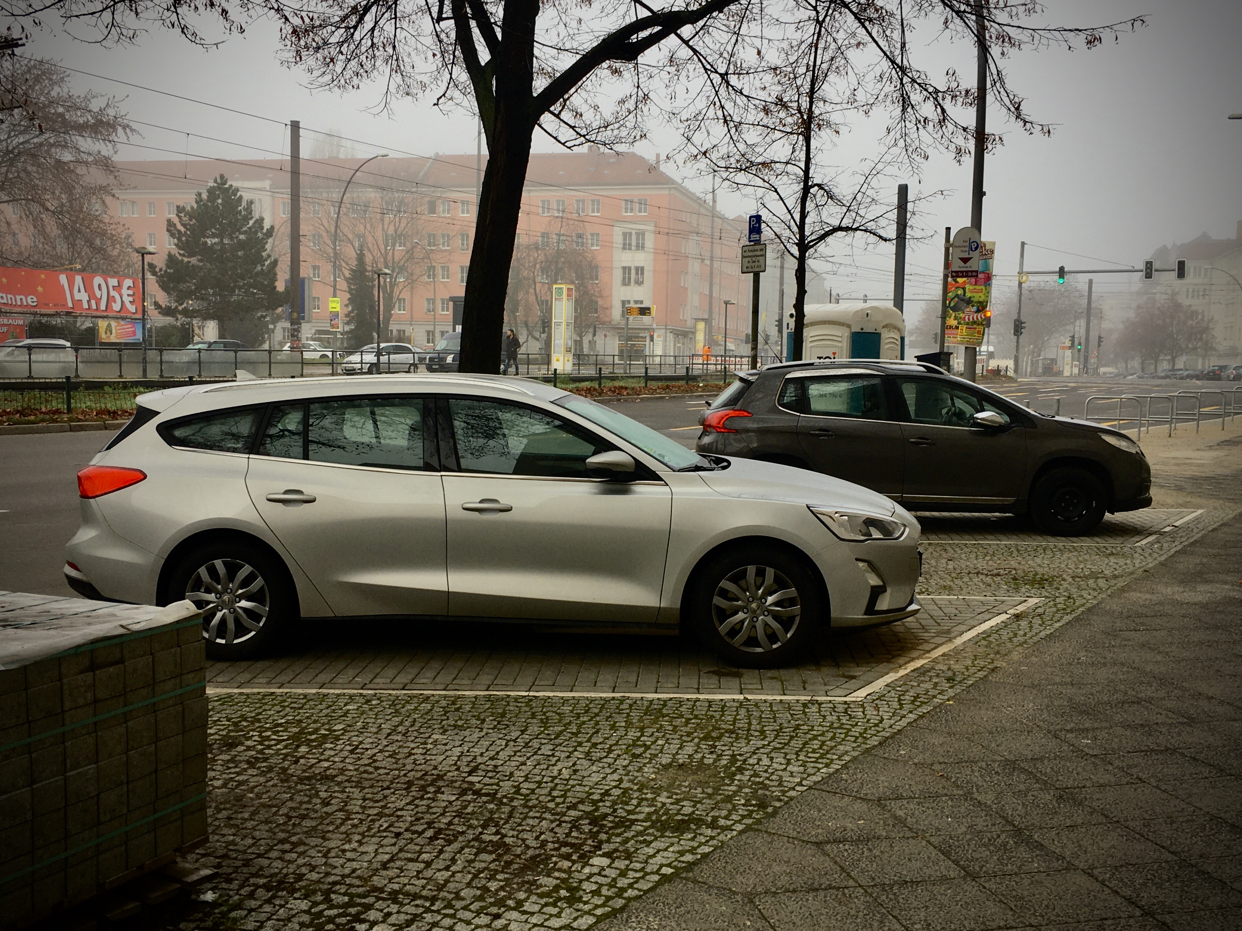 B9E0EE4D-1AB9-4837-BC01-819F0DCD12D6