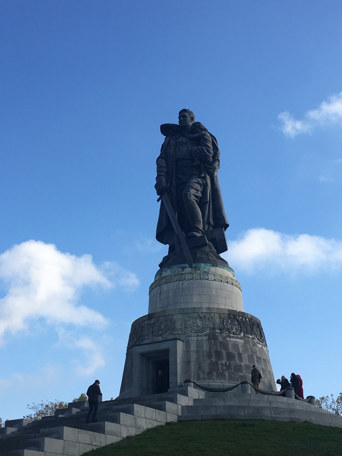 3FB0DEF4-837E-469E-BDFB-0808EB100DFF