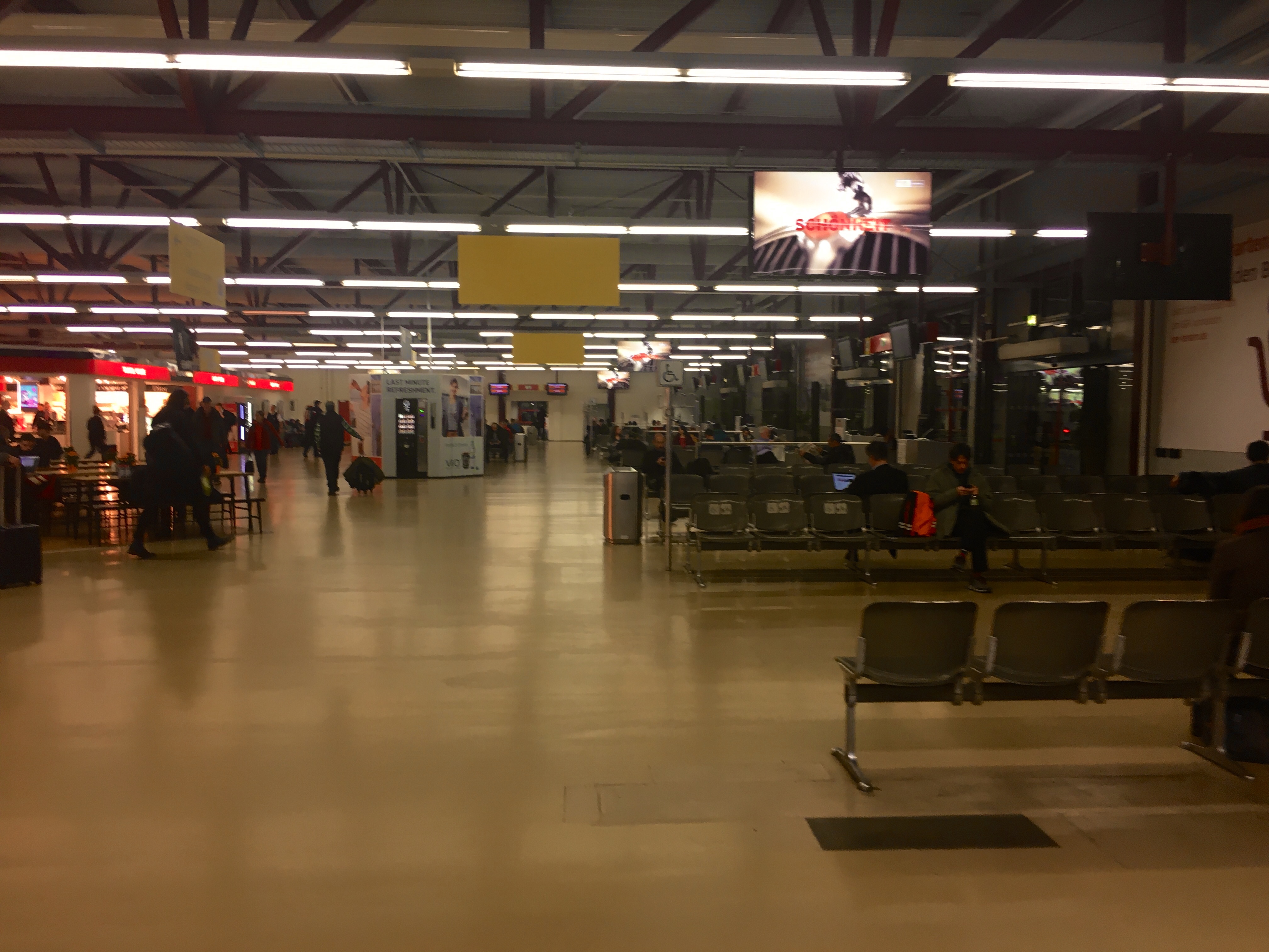 B8C72070-0D7E-4B62-B238-1EFC081CEC1D