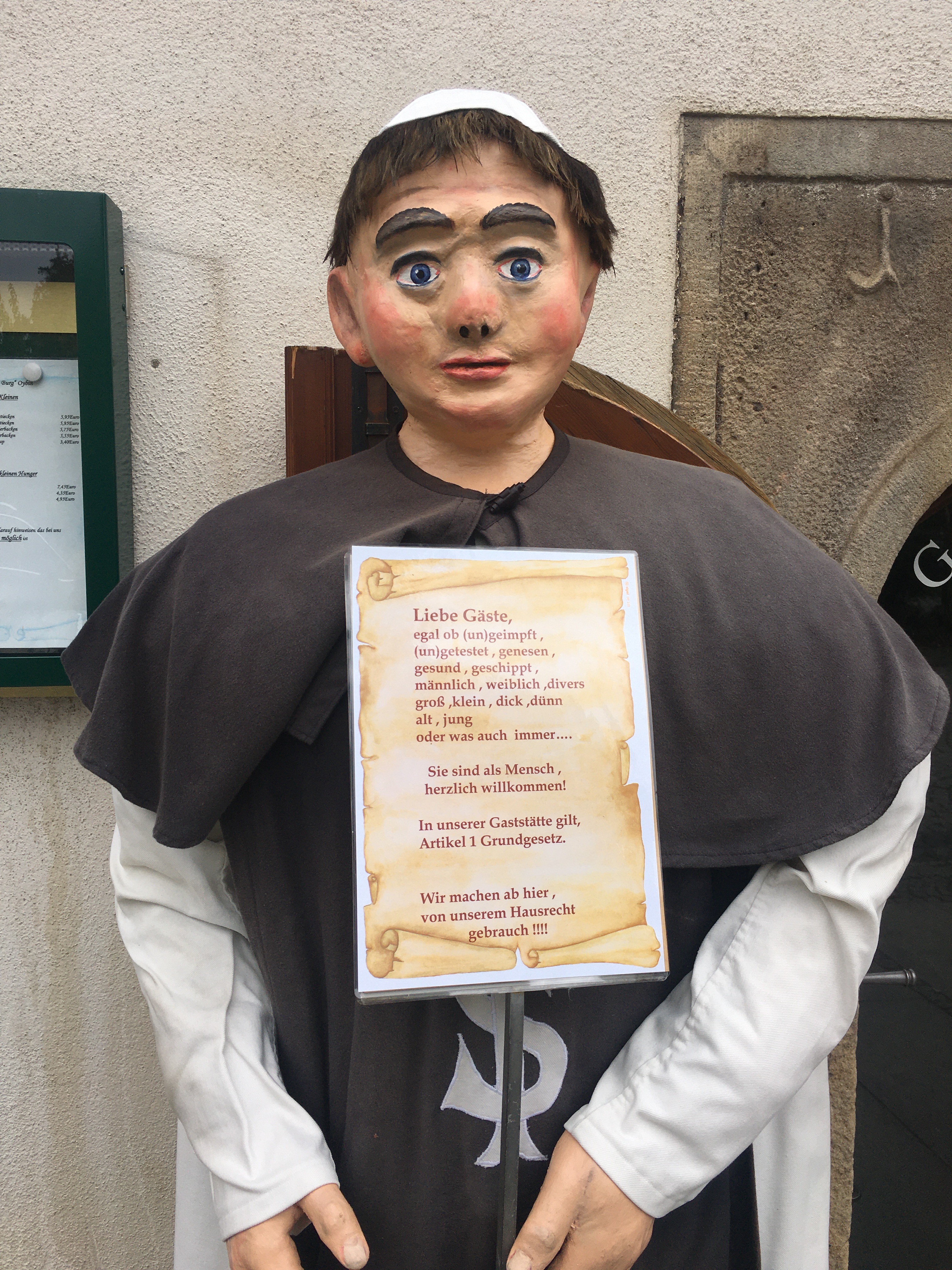 7B4B5410-1AA4-4A54-A973-57EC39135363