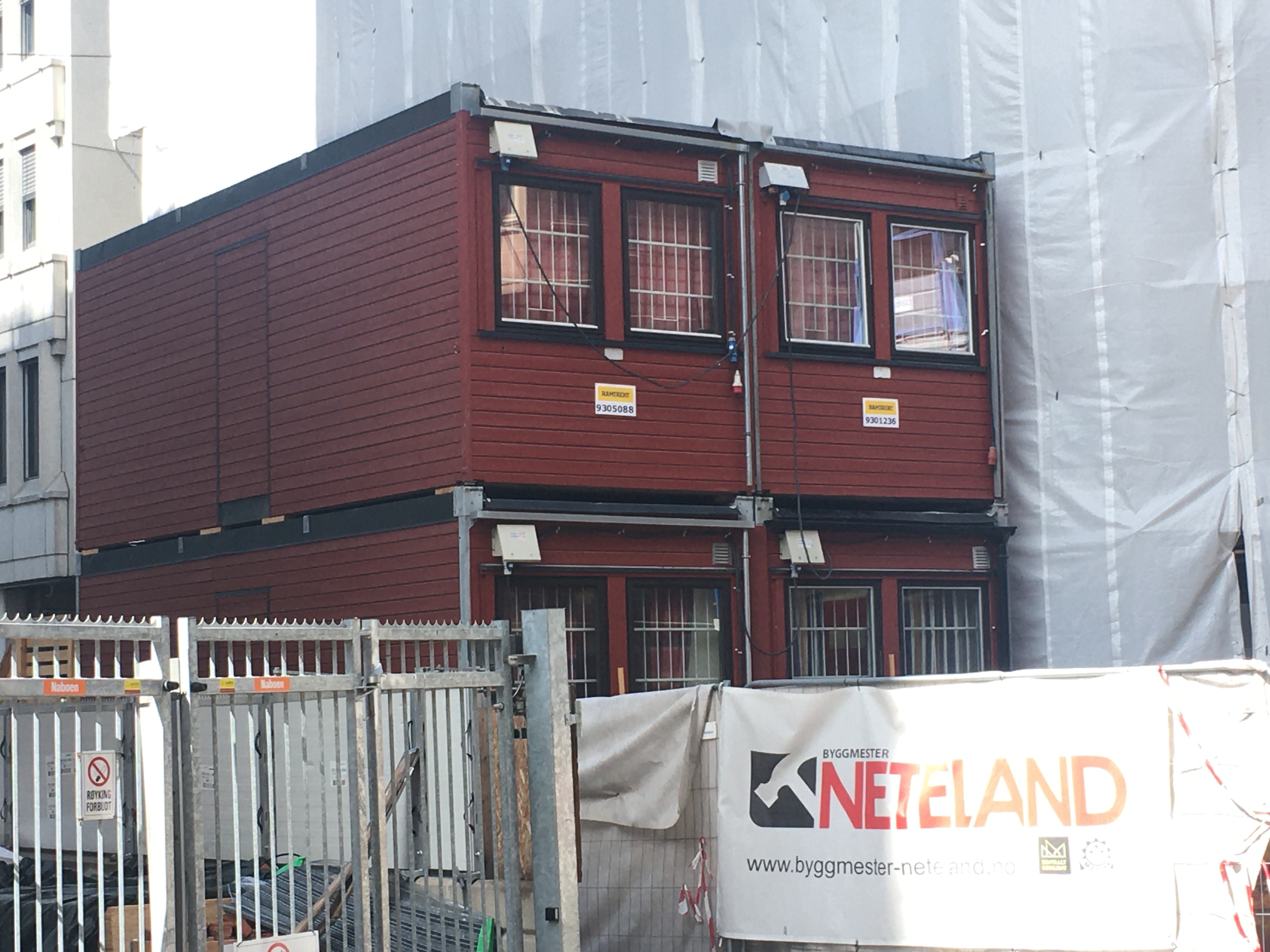 2EF917F2-6281-4F8D-81B6-080B29FA66DA