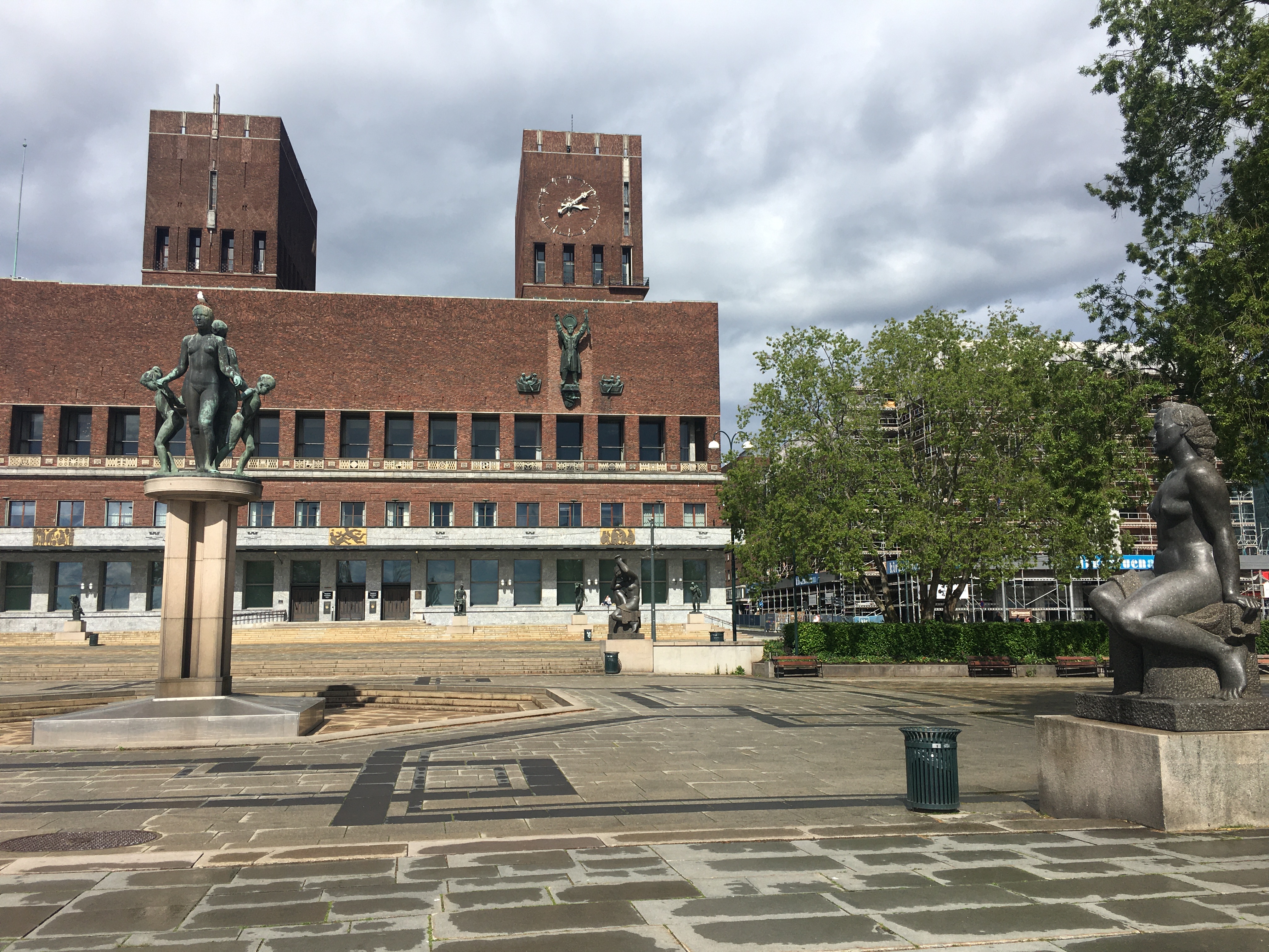 661B249D-386A-495B-A47F-24671D5F53F3