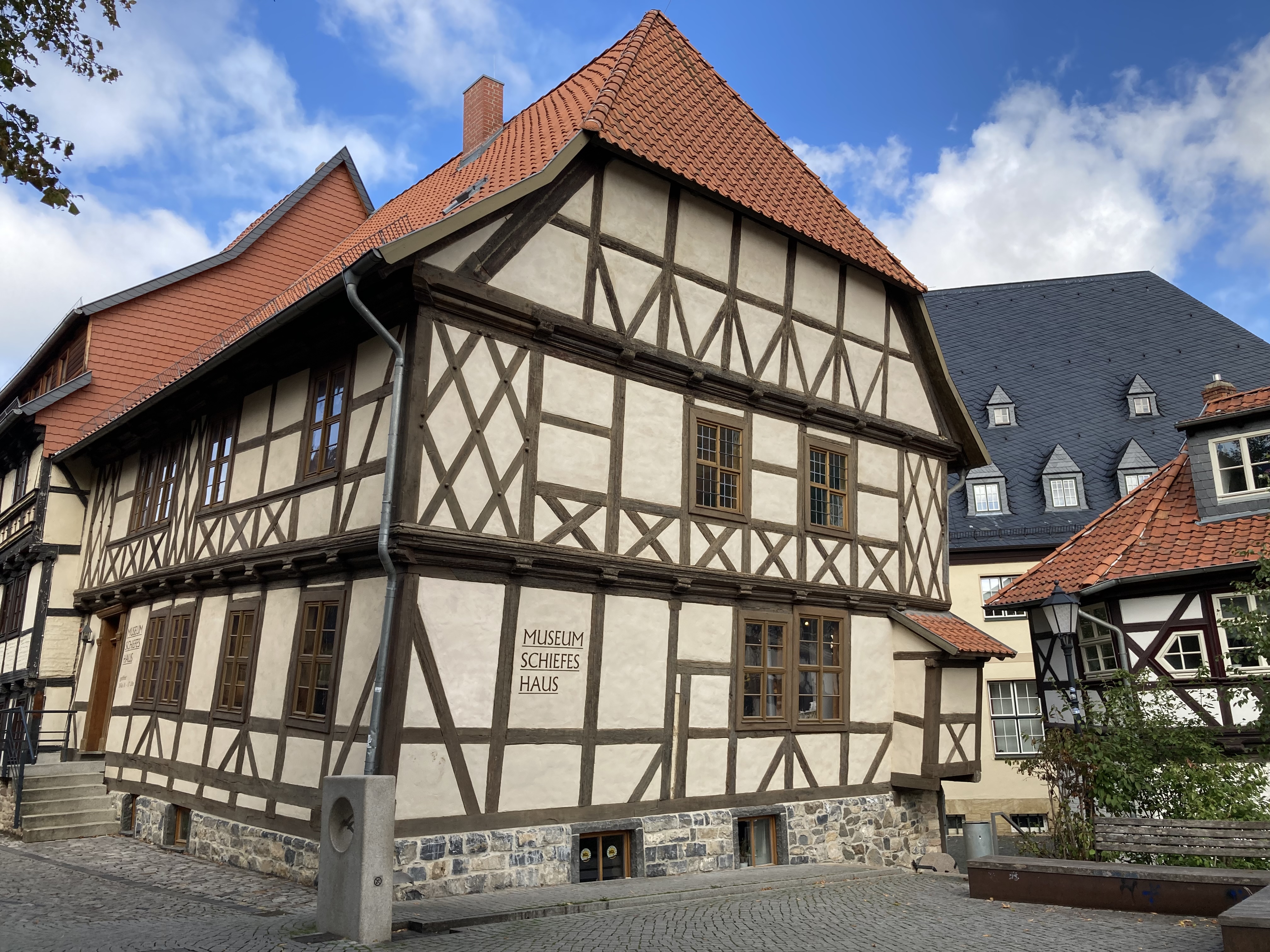 215016F4-DD02-4FFF-90E8-6AA77015C782