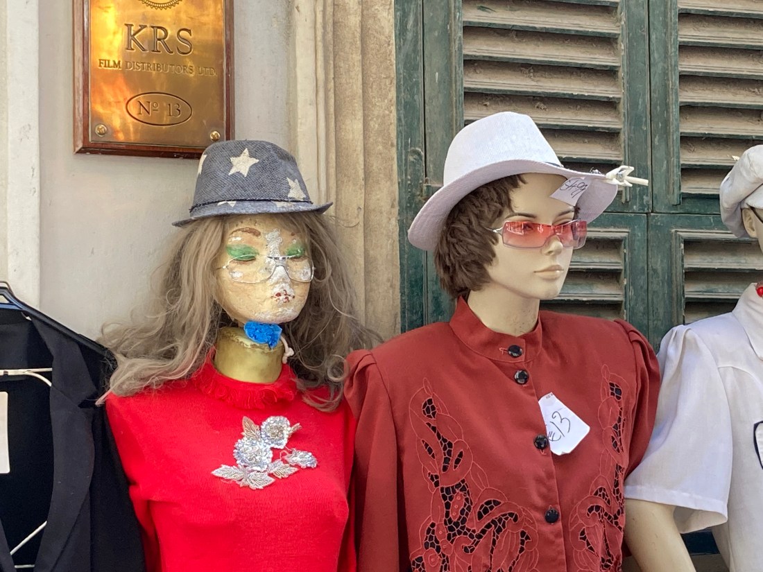 C82D109F-17A9-49B2-A824-D6143F963623