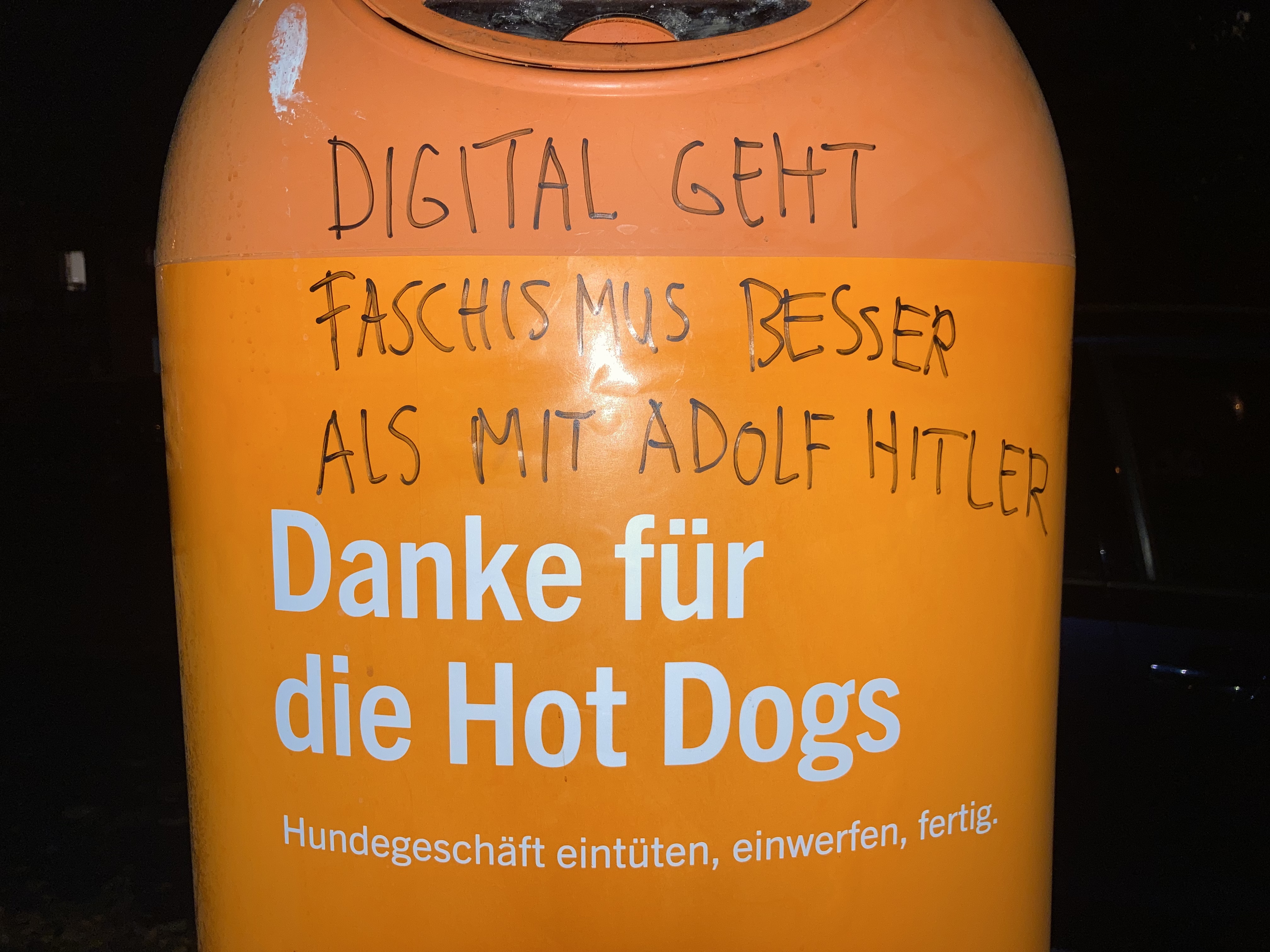 50D3627E-5951-4082-8F8C-012D658CE63C